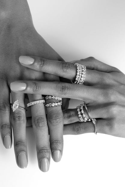 Scattered Diamond Ring | 18K White Gold