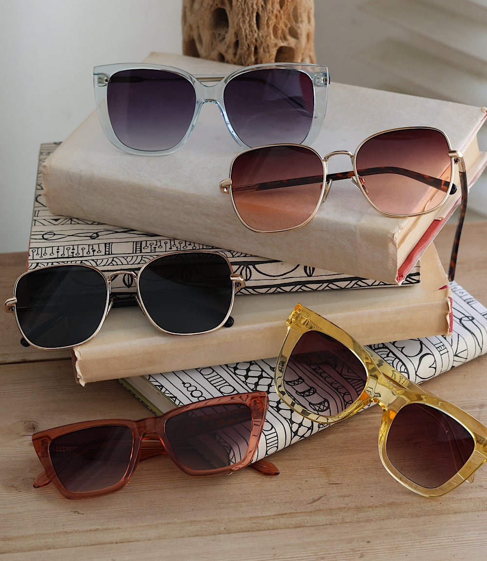 Quay Call The Shots Sunglasses