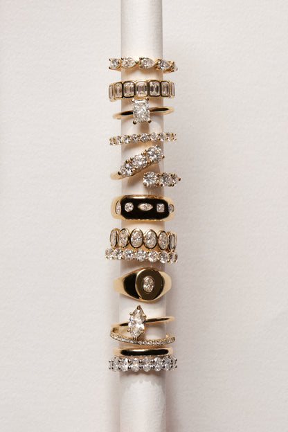 Oval Diamond Eternity Ring | 18K Gold