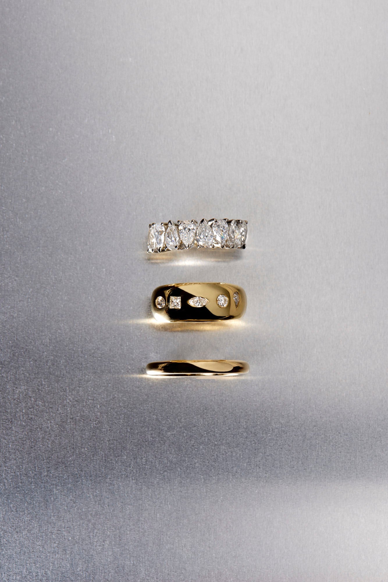 Scattered Diamond Blob Ring | 18K Yellow Gold